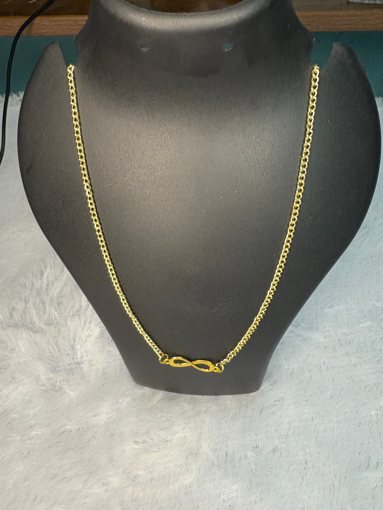 Metal chain