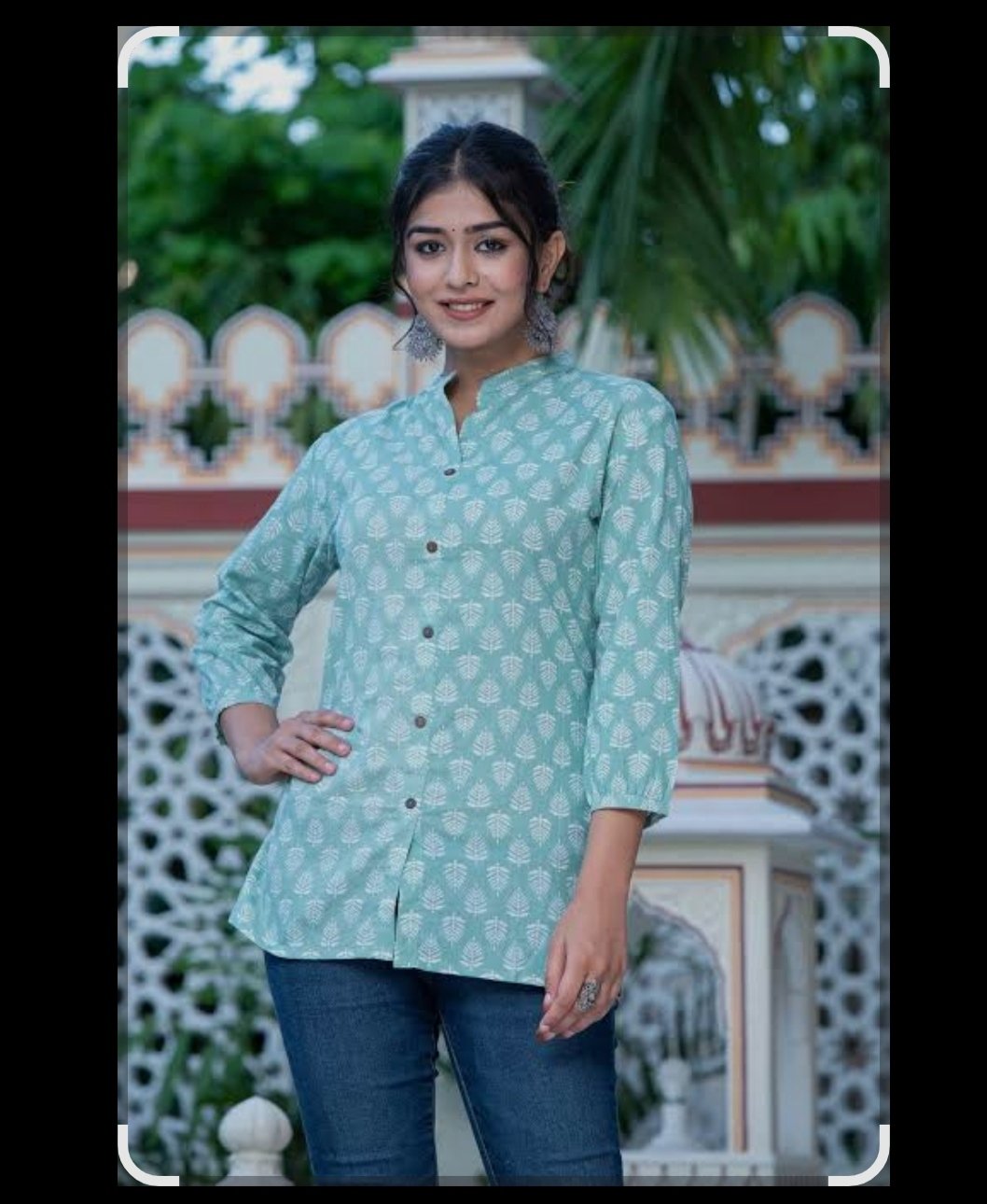 Girls short tshirt