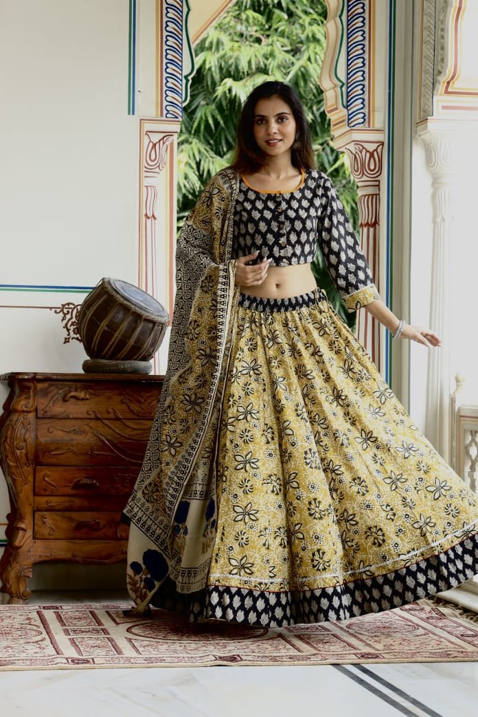 Product Image 703