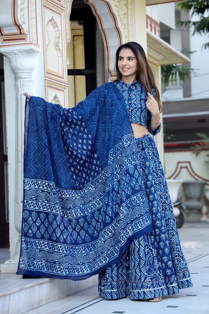 Product Image 704