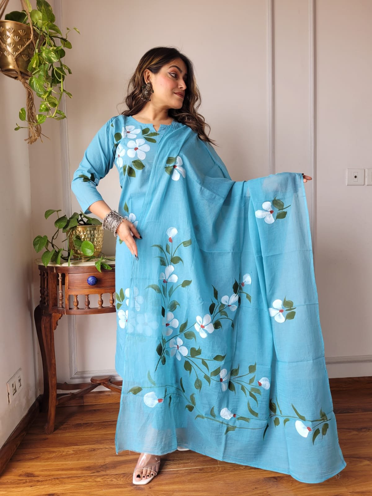 Product Image 733