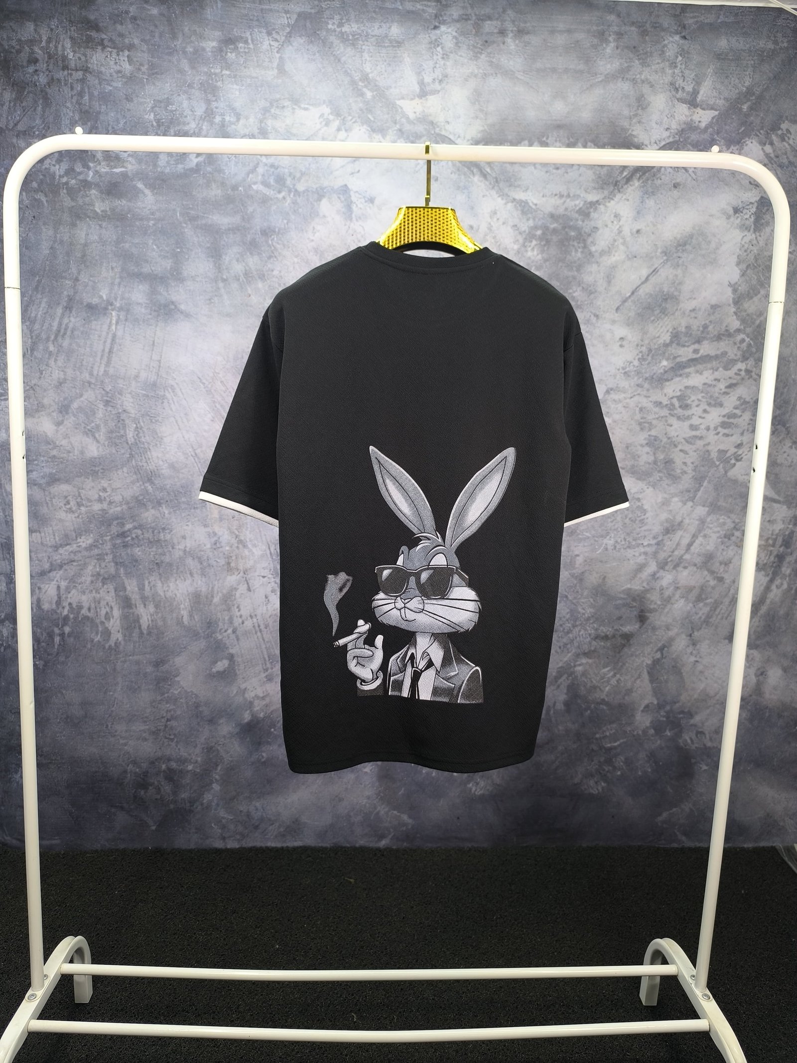 Product Image 857